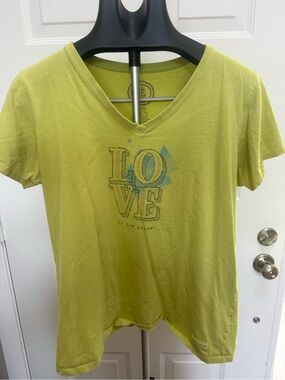 Life Is Good Women's LOVE V-Neck Tee in Chartreuse Green